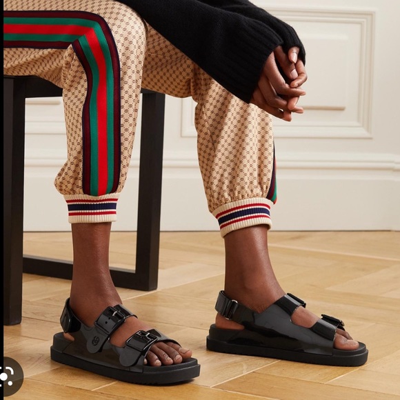 Gucci Isla Rubber Sandals - Picture 8 of 11